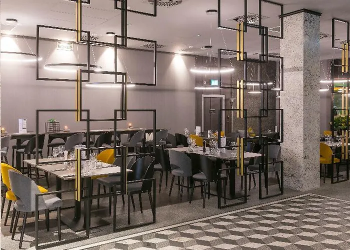 Hampton By Hilton Old Town Πόζναν