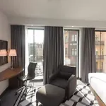 Hotel Hampton By Hilton Old Town