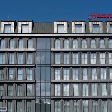 Hampton By Hilton Old Town ホテル 3*