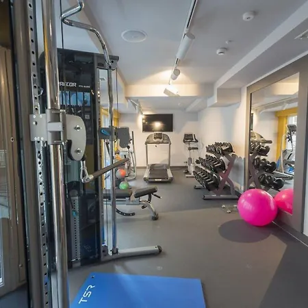 Hampton By Hilton Old Town ホテル 3*