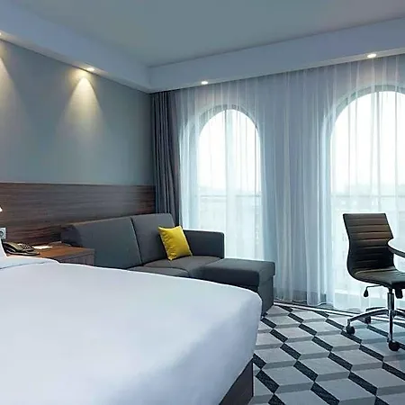 Hampton By Hilton Old Town ホテル ポズナン