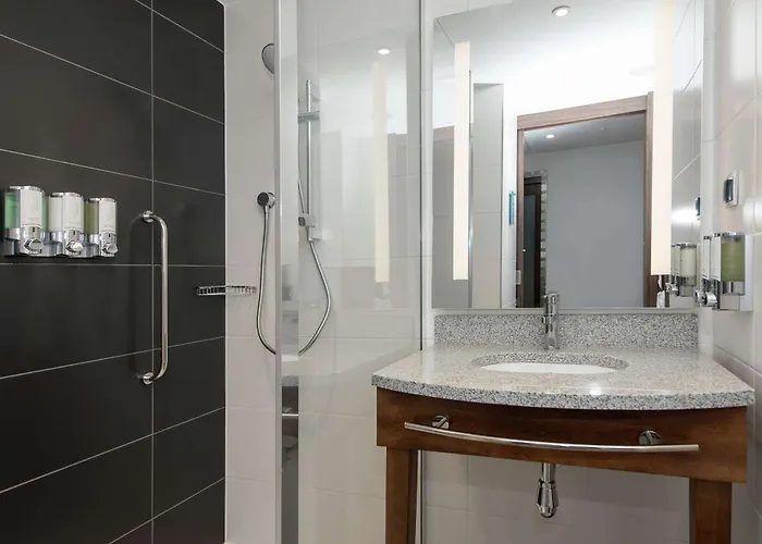 Отель Hampton By Hilton Old Town 3*